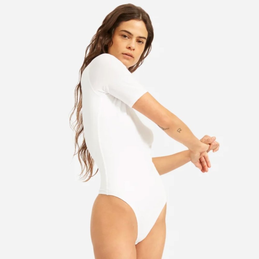 Small Everlane Short-Sleeve Crew Neck Bodysuit